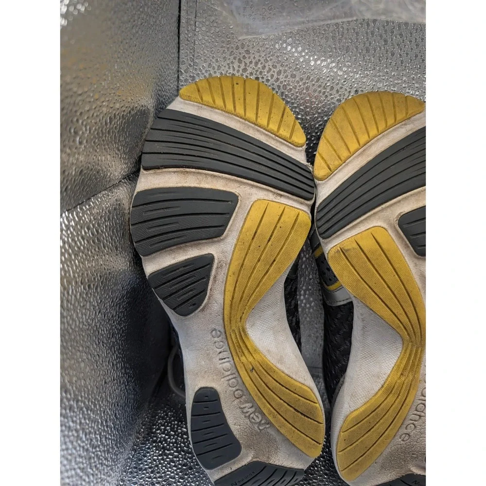New Balance 550 Womens Grey Silver Yellow Running Shoes WR550GSY Size 8